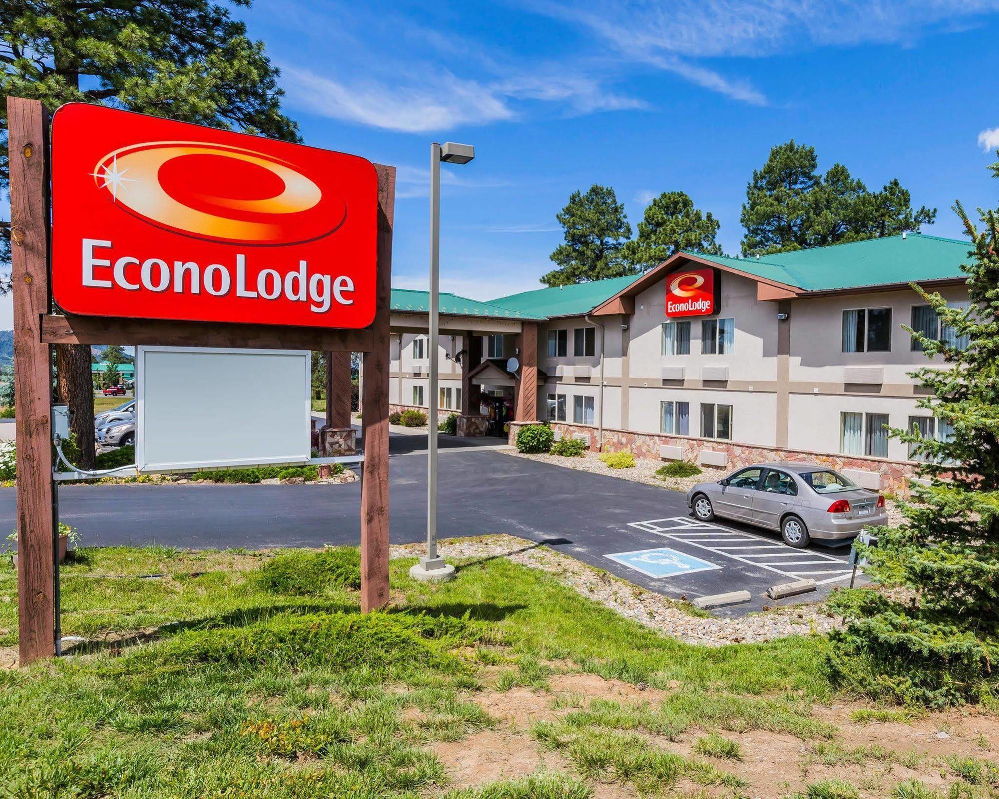 Econo Lodge Inn & Suites Ripley Exterior photo
